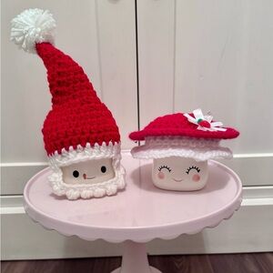 Christmas Mr. & Mrs. Santa Claus Marshmallow Mug Hat Set